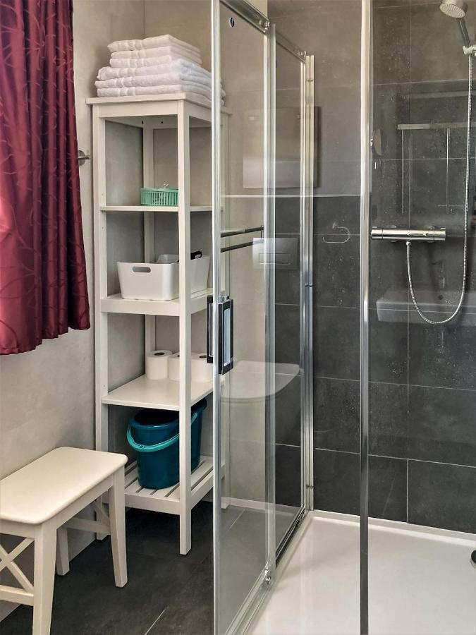 Apartman Hubert Kasperske Hory Exteriör bild