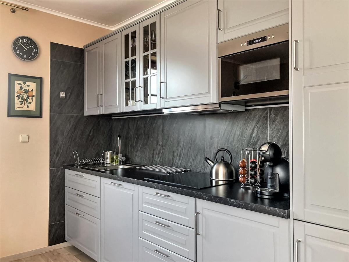Apartman Hubert Kasperske Hory Exteriör bild